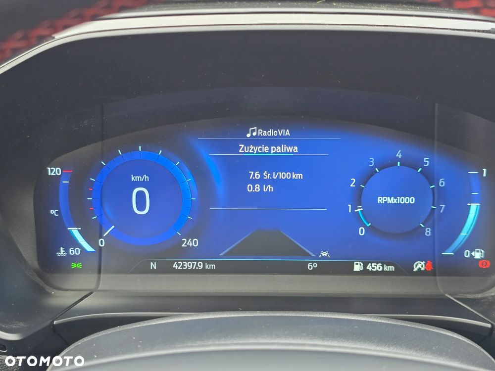 Ford Kuga 1.5 EcoBoost FWD ST-Line - 10