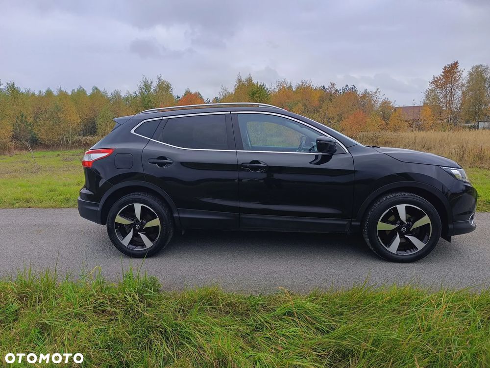 Nissan Qashqai - 14