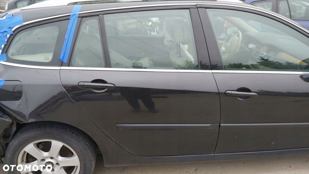 RENAULT LAGUNA III 2,0 DCI ROZRUSZNIK - 9