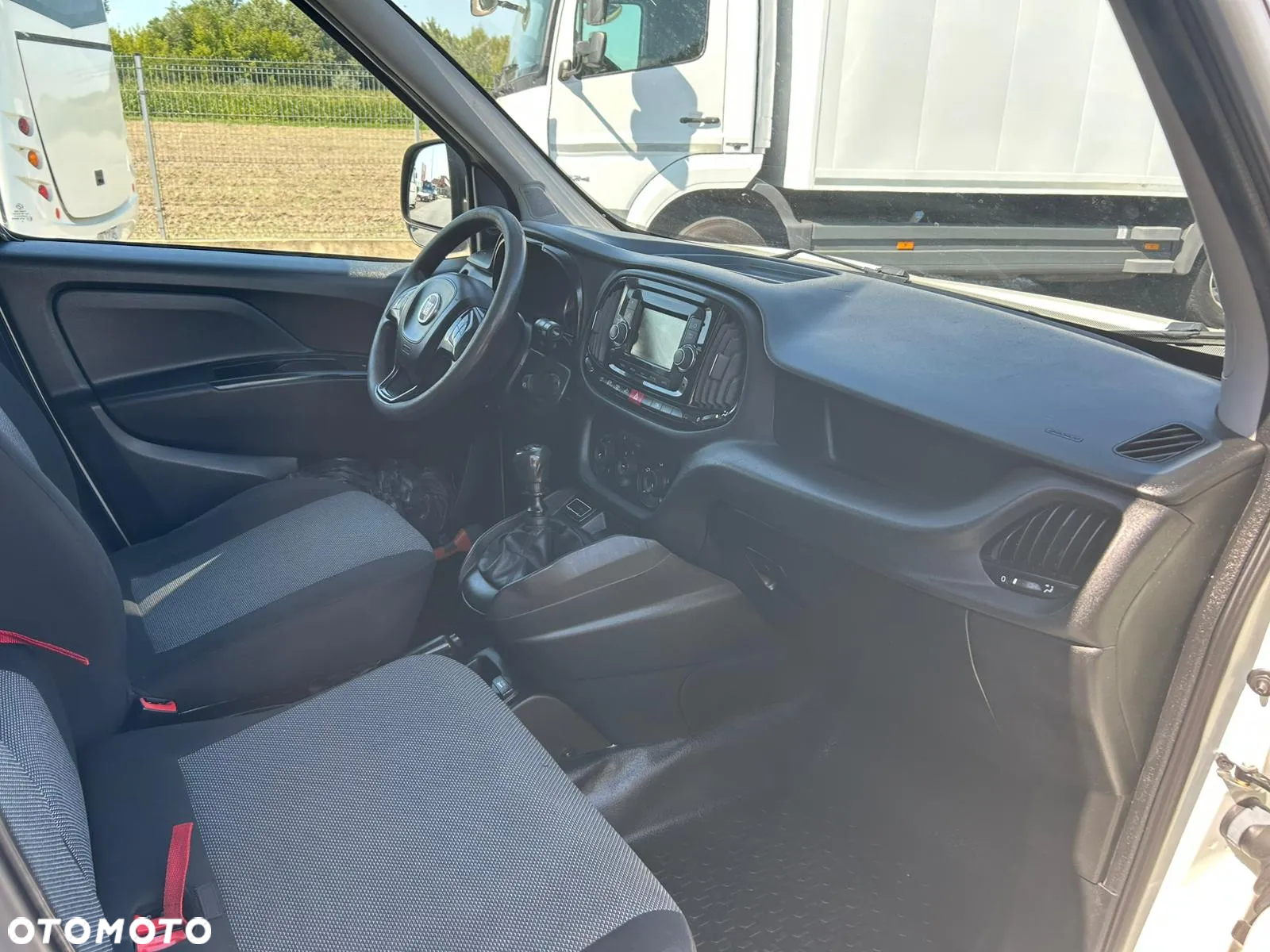 Fiat Doblo maxi max 1.6 MultiJet **3 OSOBOWY**Klima**NAVI**LONG**Sprowadzony**Super stan**2018R** - 9