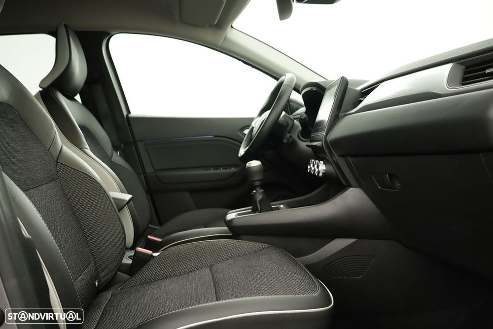 Renault Captur 1.0 TCe Techno Bi-Fuel - 21