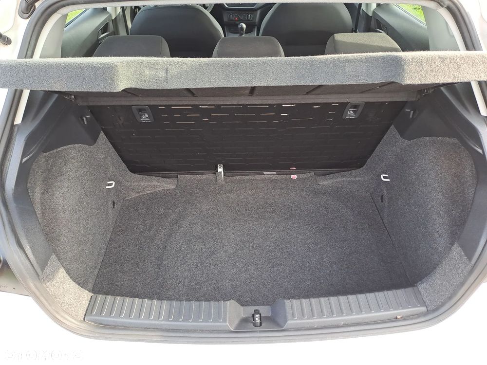 Seat Ibiza 1.0 MPI Reference - 12