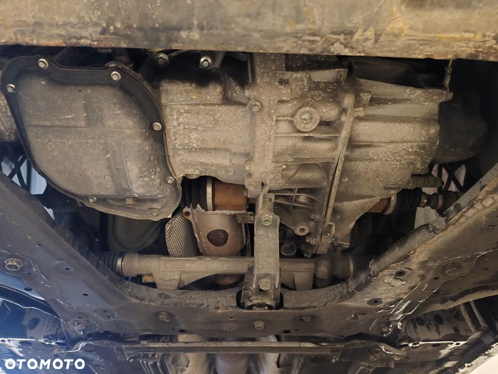 Nissan Juke 1.6 Start/Stop Tekna - 24