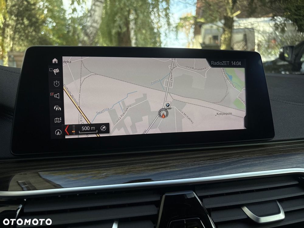 BMW Seria 5 530d xDrive - 14