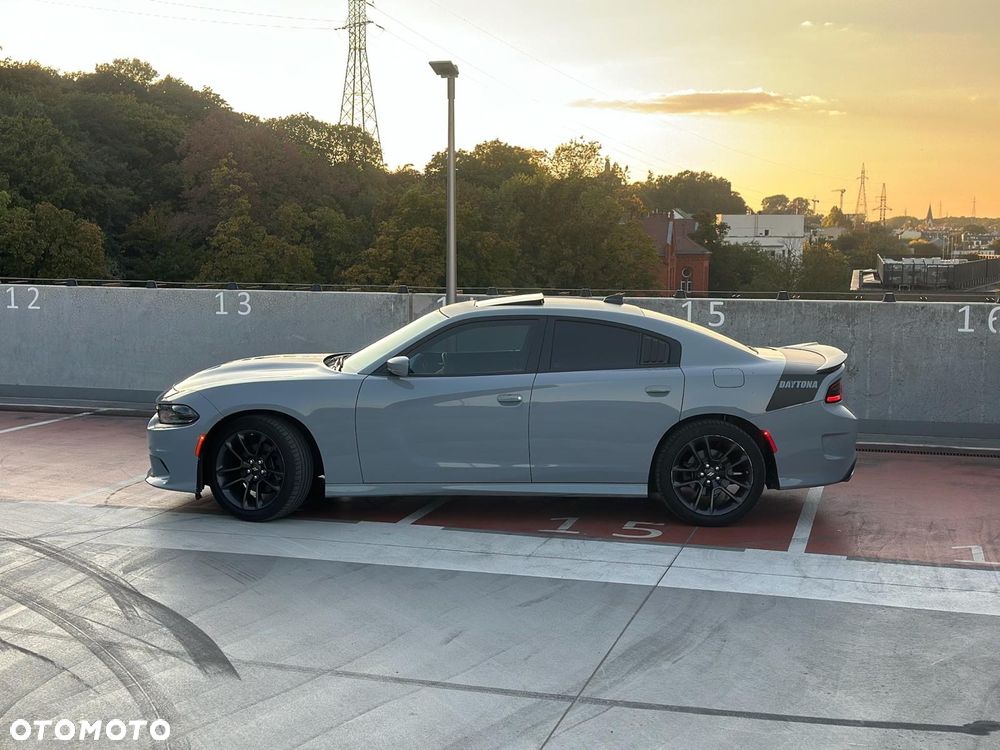 Dodge Charger 5.7 R/T Daytona - 4