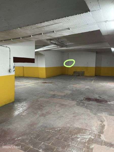 Lugar de estacionamento - Grande imagem: 4/5