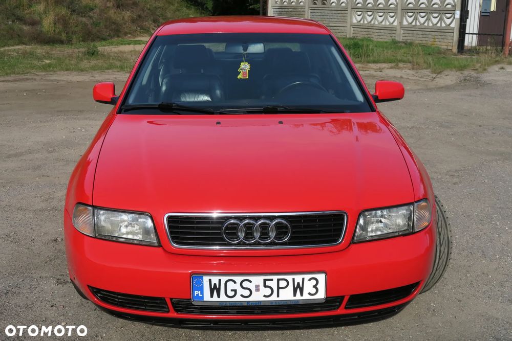 Audi A4 Limousine - 3
