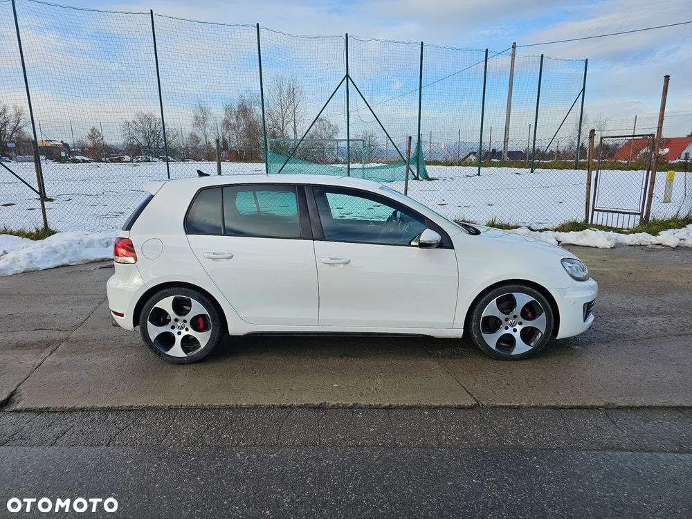 Volkswagen Golf 2.0 TSI GTI DSG - 13