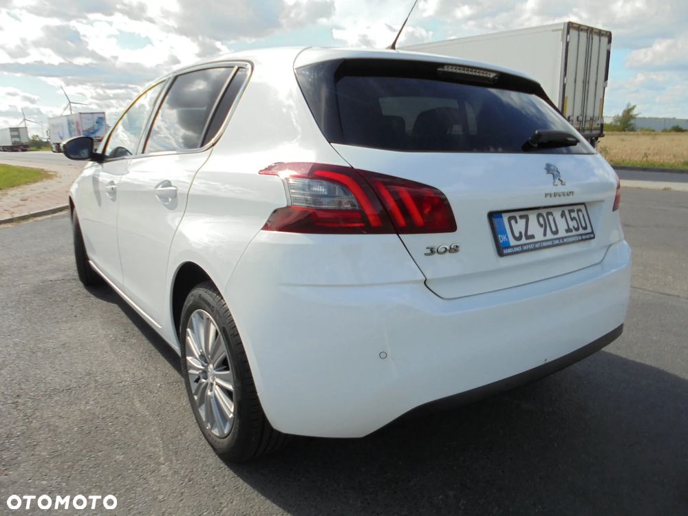 Peugeot 308 BlueHDi 130 Stop & Start Tech Edition - 26