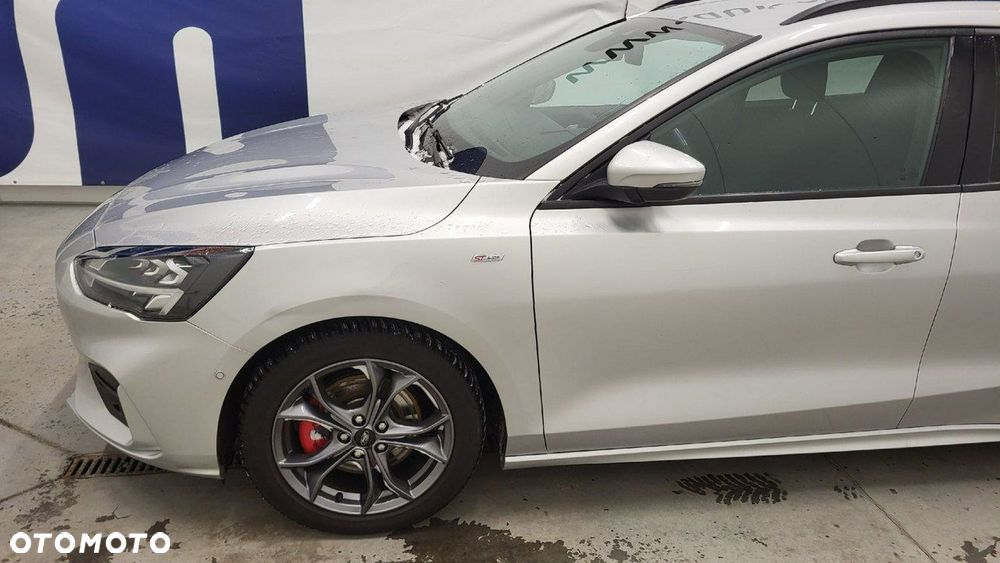 Ford Focus - 10