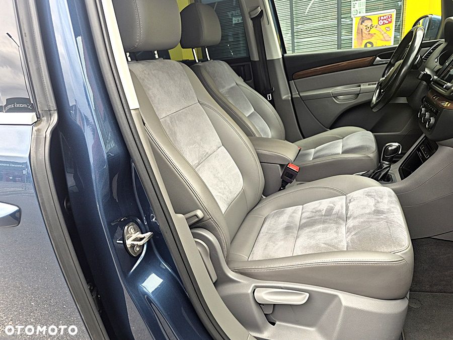 Volkswagen Sharan 2.0 TDI DSG (BlueMotion Technology) Highline - 24