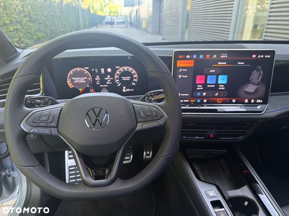 Volkswagen Passat Variant 2.0 TDI SCR 4Mot R-Line DSG - 14