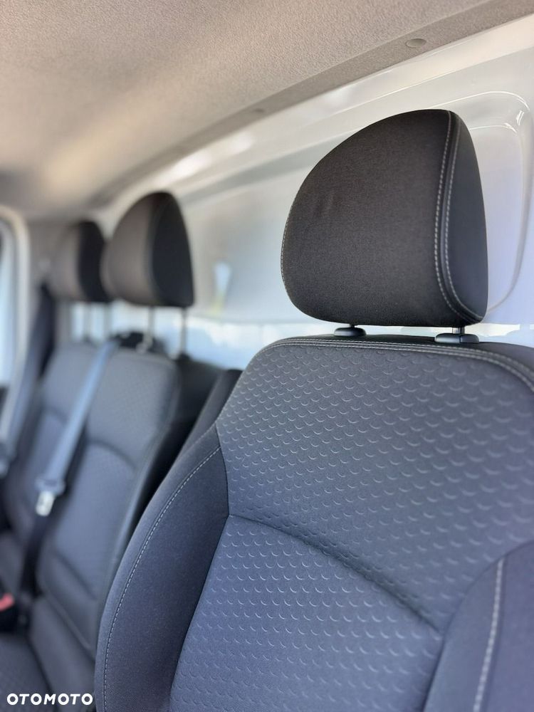 Opel Vivaro - 33