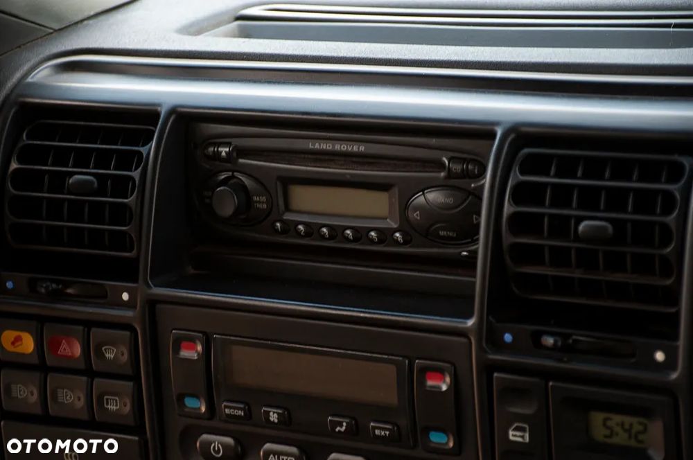 Land Rover Discovery - 15