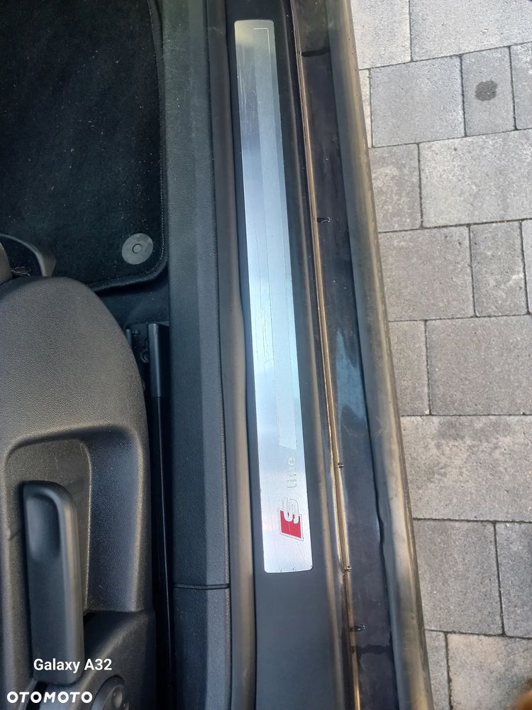 Audi A4 Avant - 11