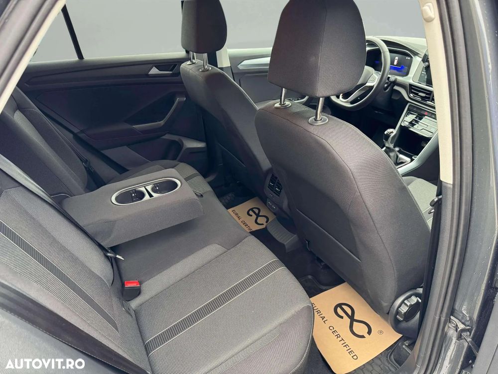 Volkswagen T-Roc 1.0 TSI Life - 12