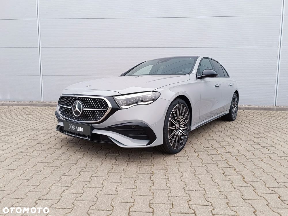 Mercedes-Benz Klasa E 220 d 4-Matic AMG/Avantgarde - 1
