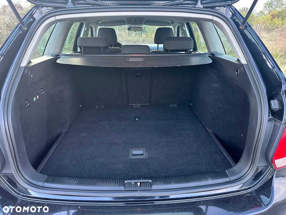 Volkswagen Golf VI 1.6 TDI 4Mot Comfortline - 10