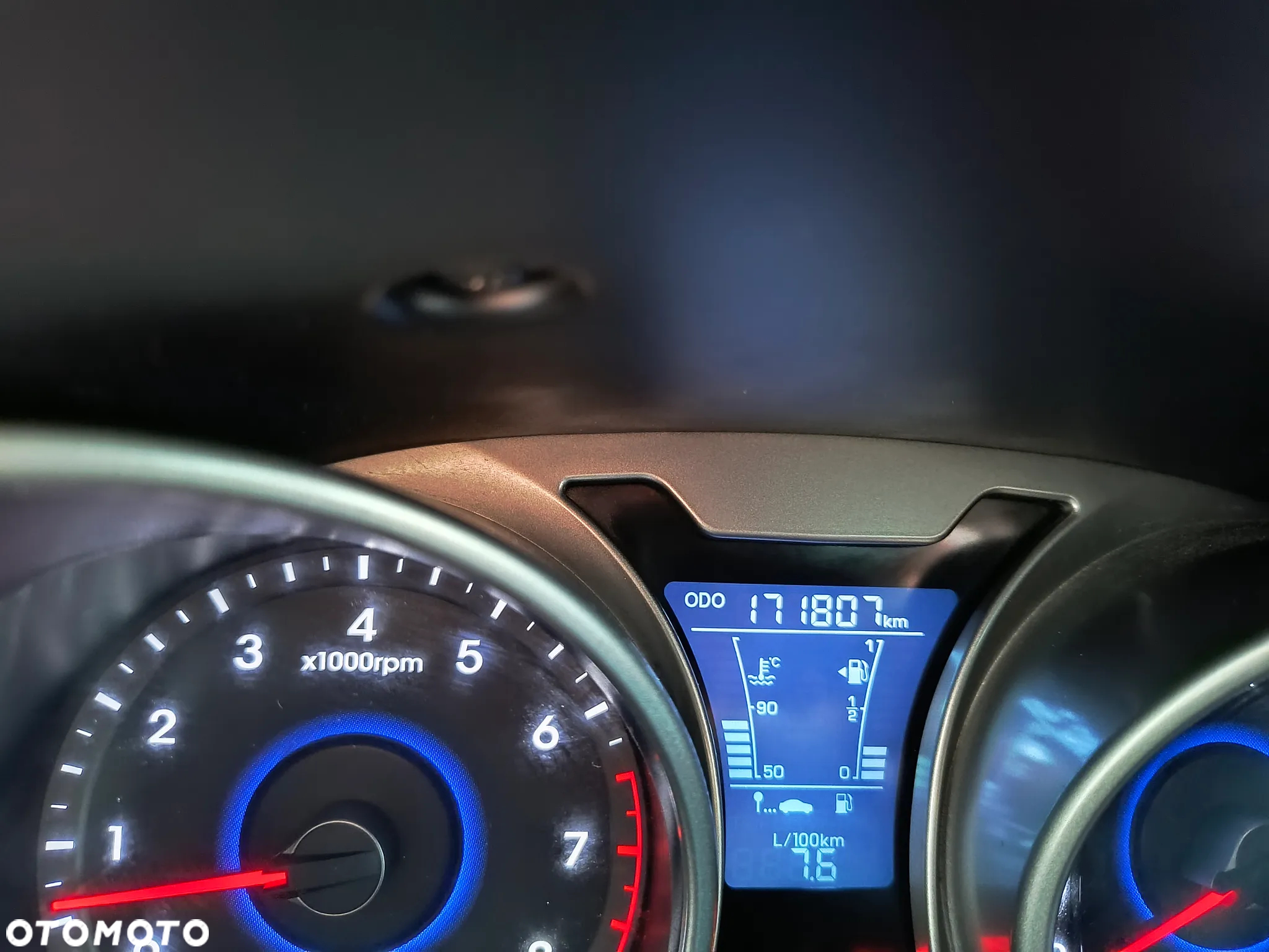 Hyundai Veloster 1.6 GDI Style - 13