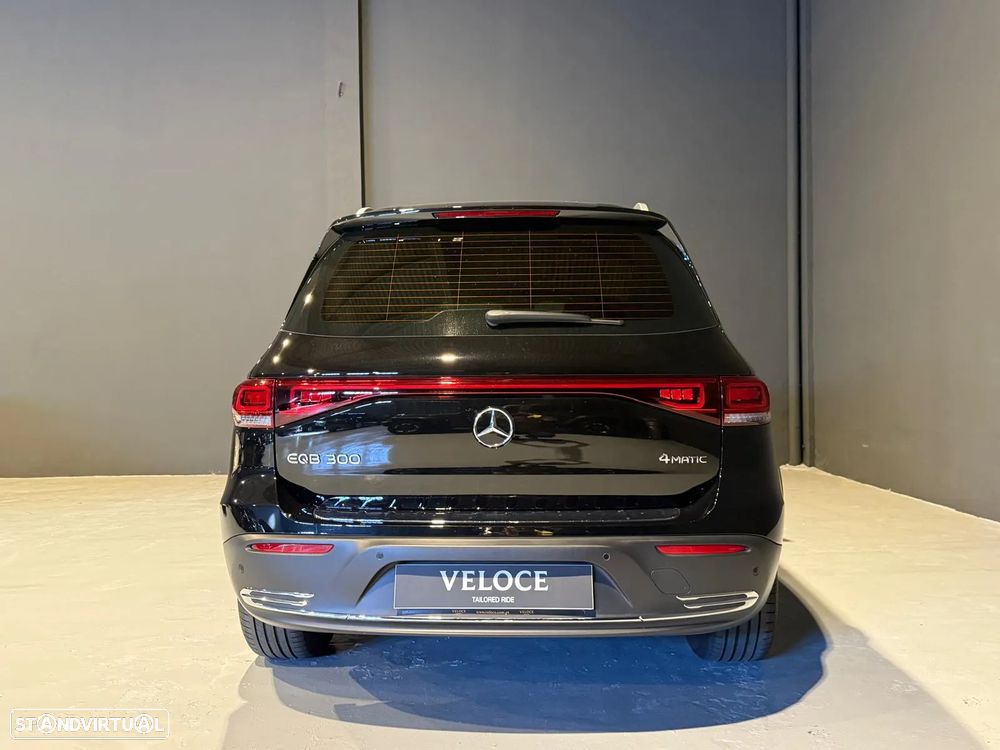 Mercedes-Benz EQB 300 4Matic - 4