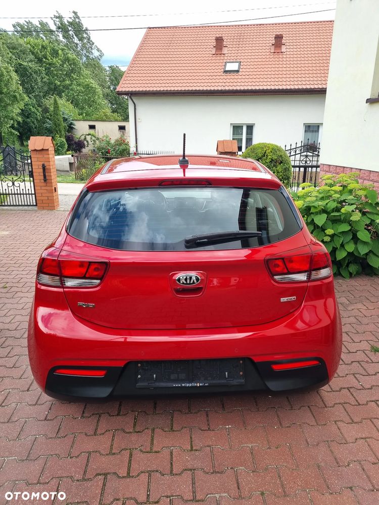 Kia Rio 1.0 T-GDI 100 Dream-Team Edition - 8
