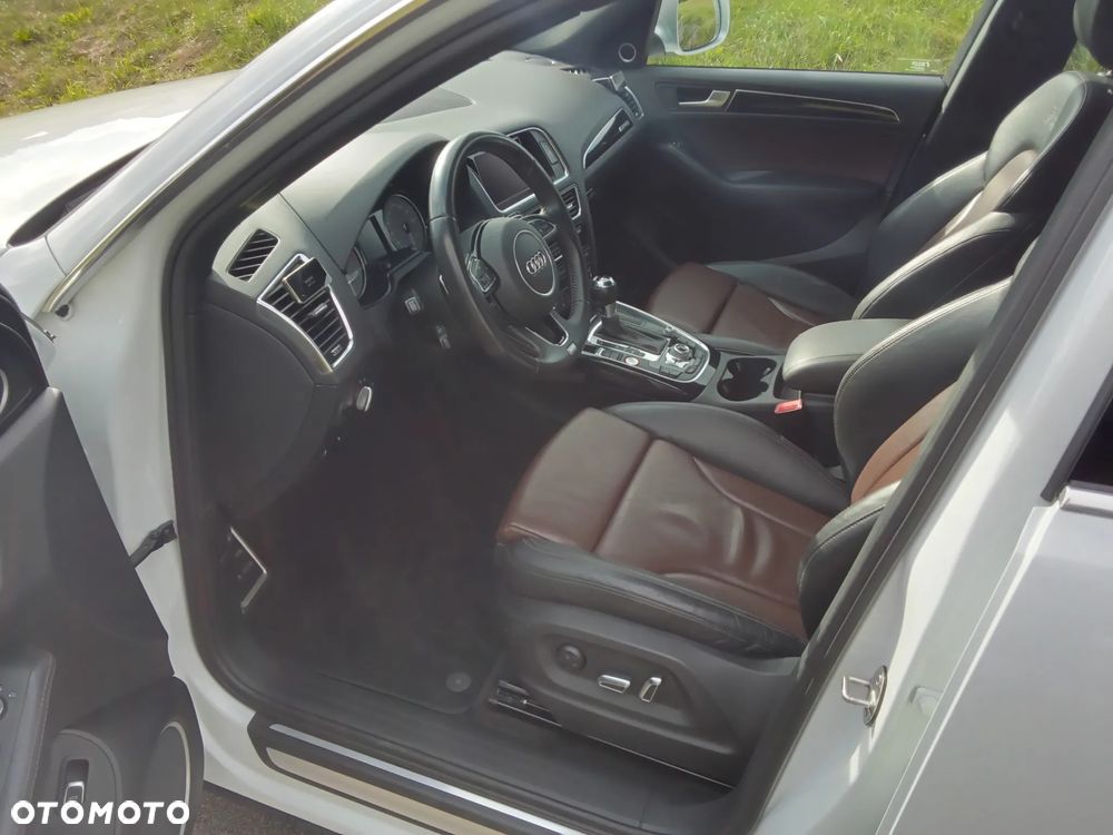 Audi SQ5 - 10