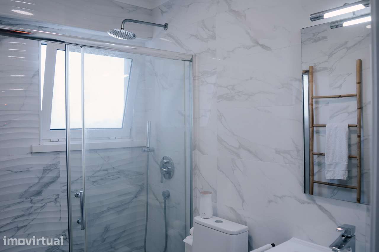 Apartamento T2 com cozinha separada no Seixal - Grande imagem: 4/28