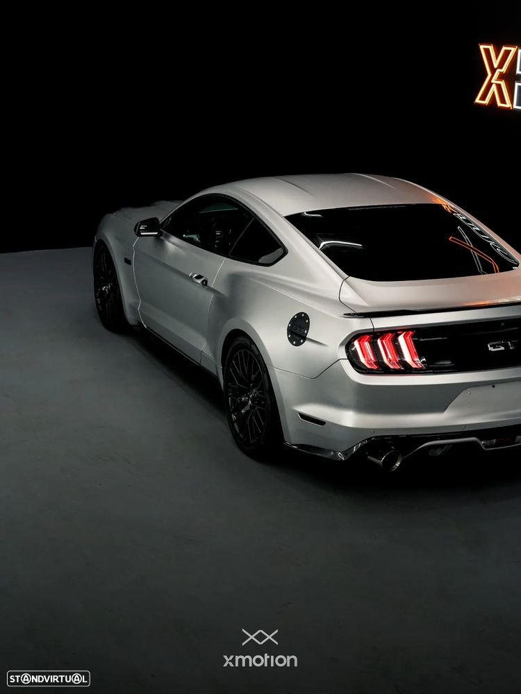 Ford Mustang - 6