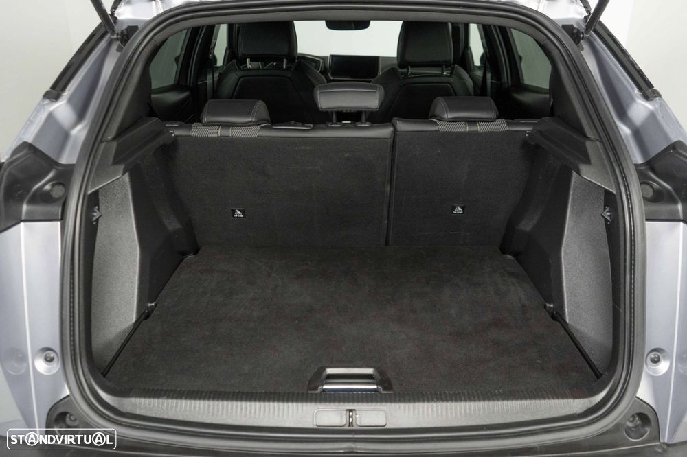 Peugeot 2008 1.2 PureTech GT EAT8 - 12