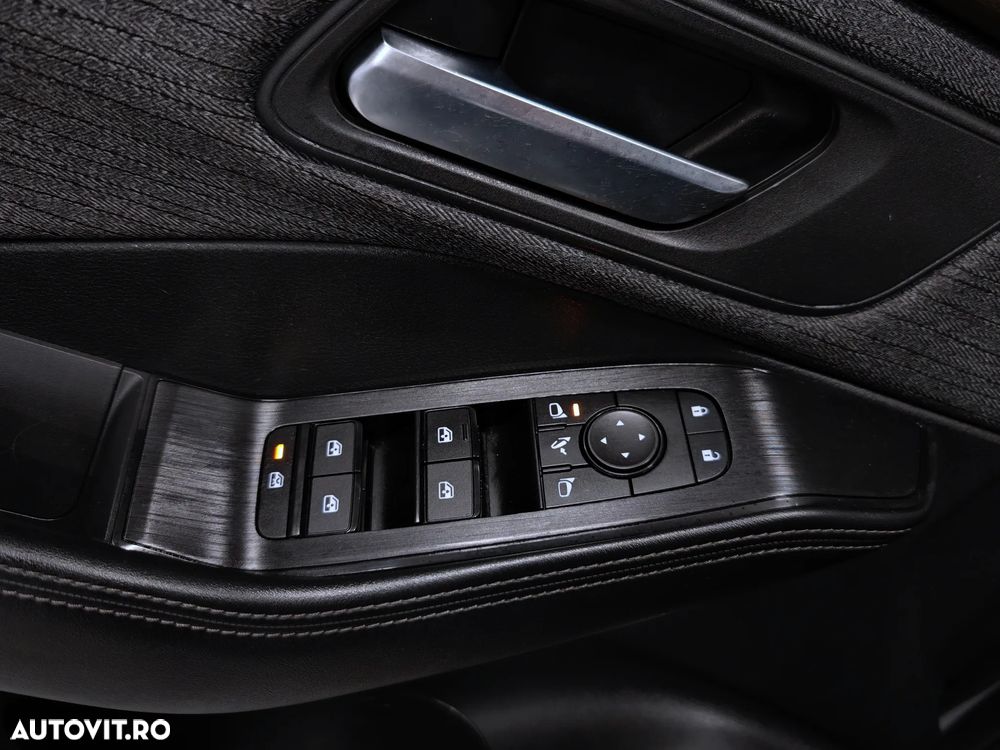 Nissan X-Trail 1.5L X-Tronic CVT 7 locuri MHEV N-Connecta - 29