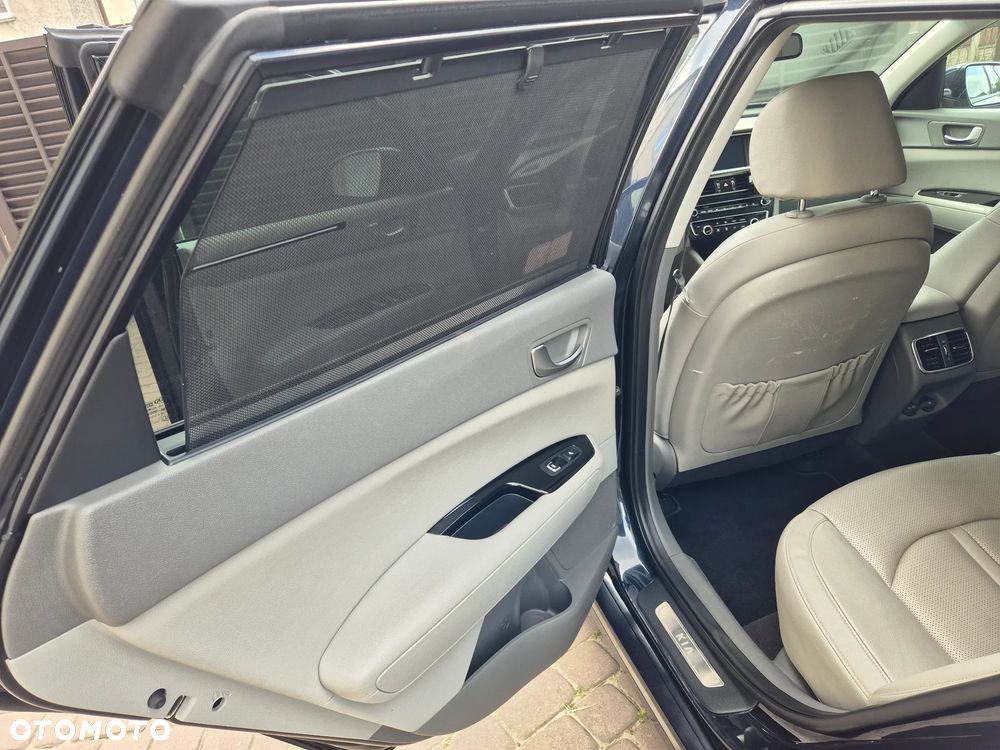 Kia Optima 1.7 CRDI XL DCT - 8