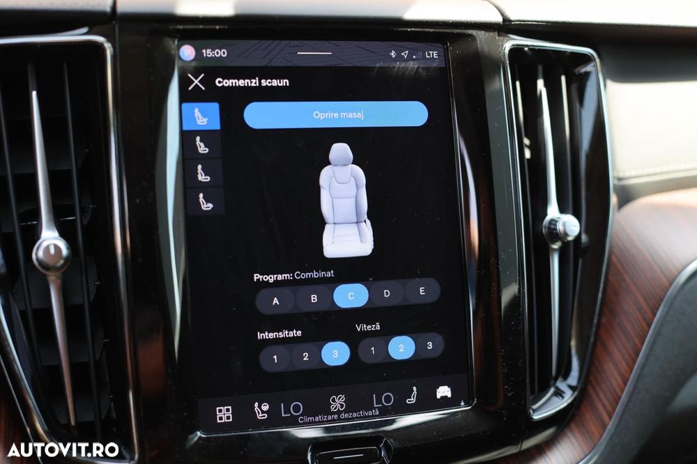 Volvo XC 60 T6 AWD Recharge Ultimate Black Edition - 11