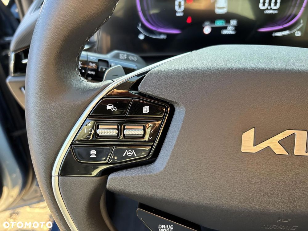 Kia Niro 1.6 GDI Hybrid L - 24