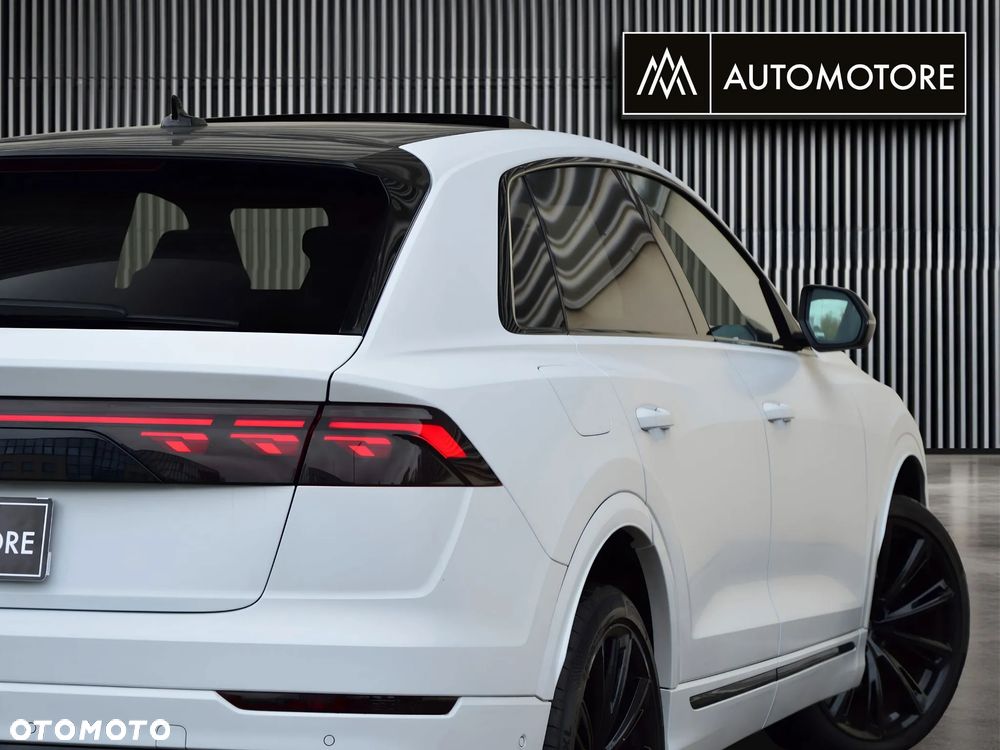 Audi SQ8 2025