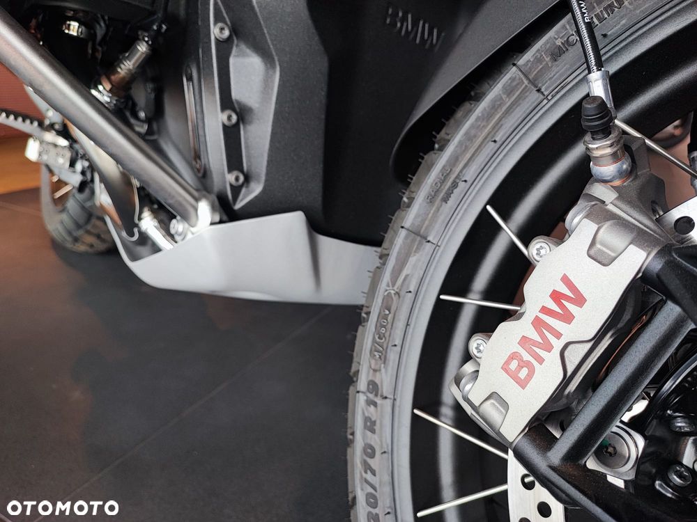 BMW R - 18