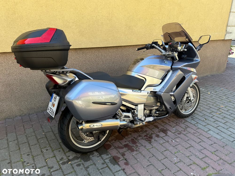 Yamaha FJR - 9