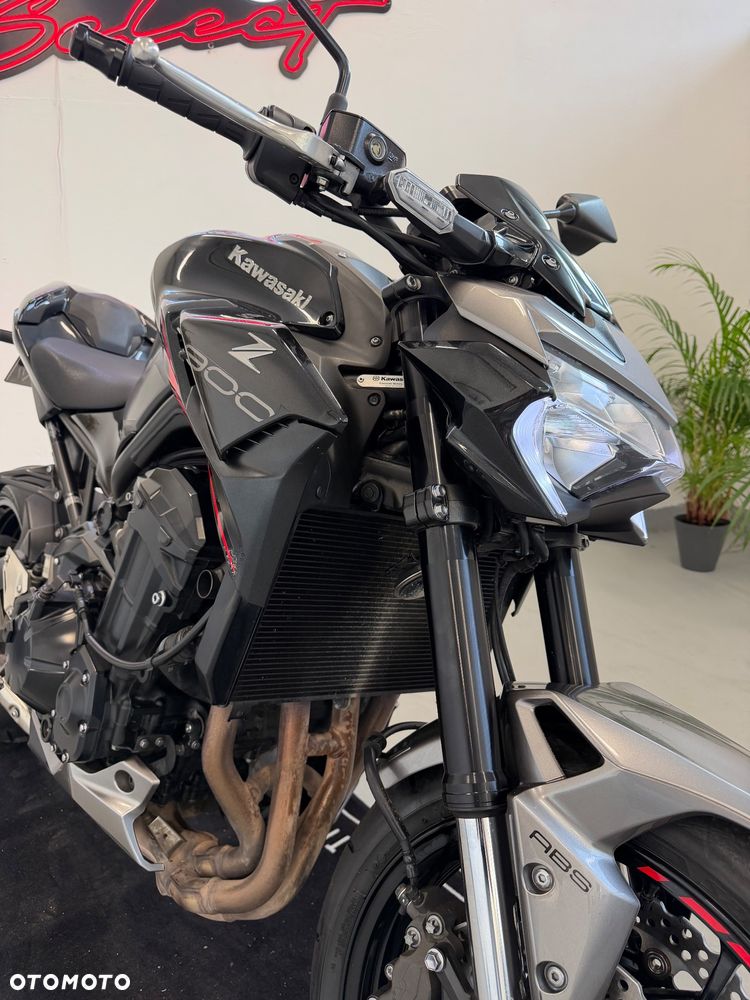 Kawasaki Z 900 - 5
