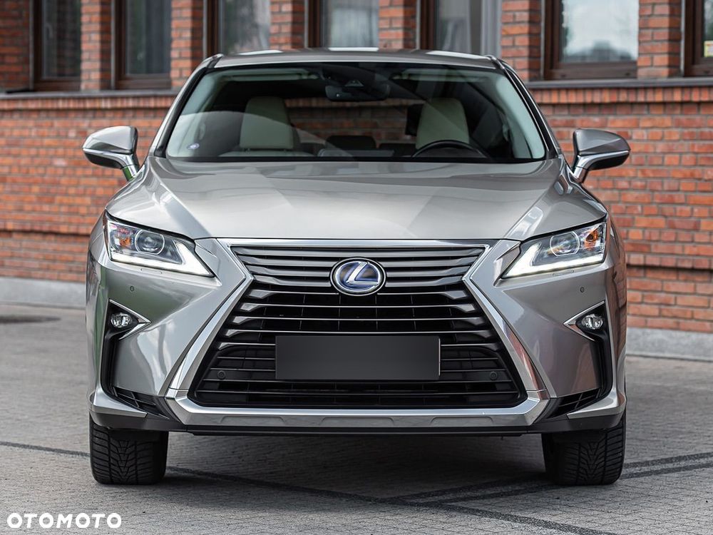 Lexus RX - 4