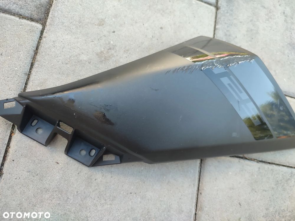 Owiewka prawa Yamaha MT125 - 3