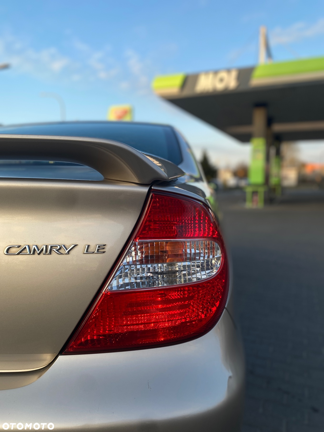 Toyota Camry 2.4 XLE - 4