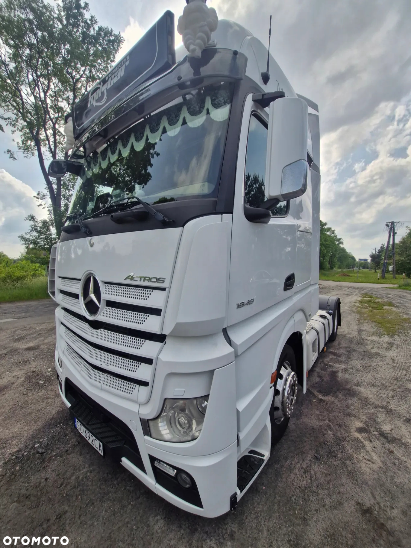 Mercedes-Benz Actros - 9