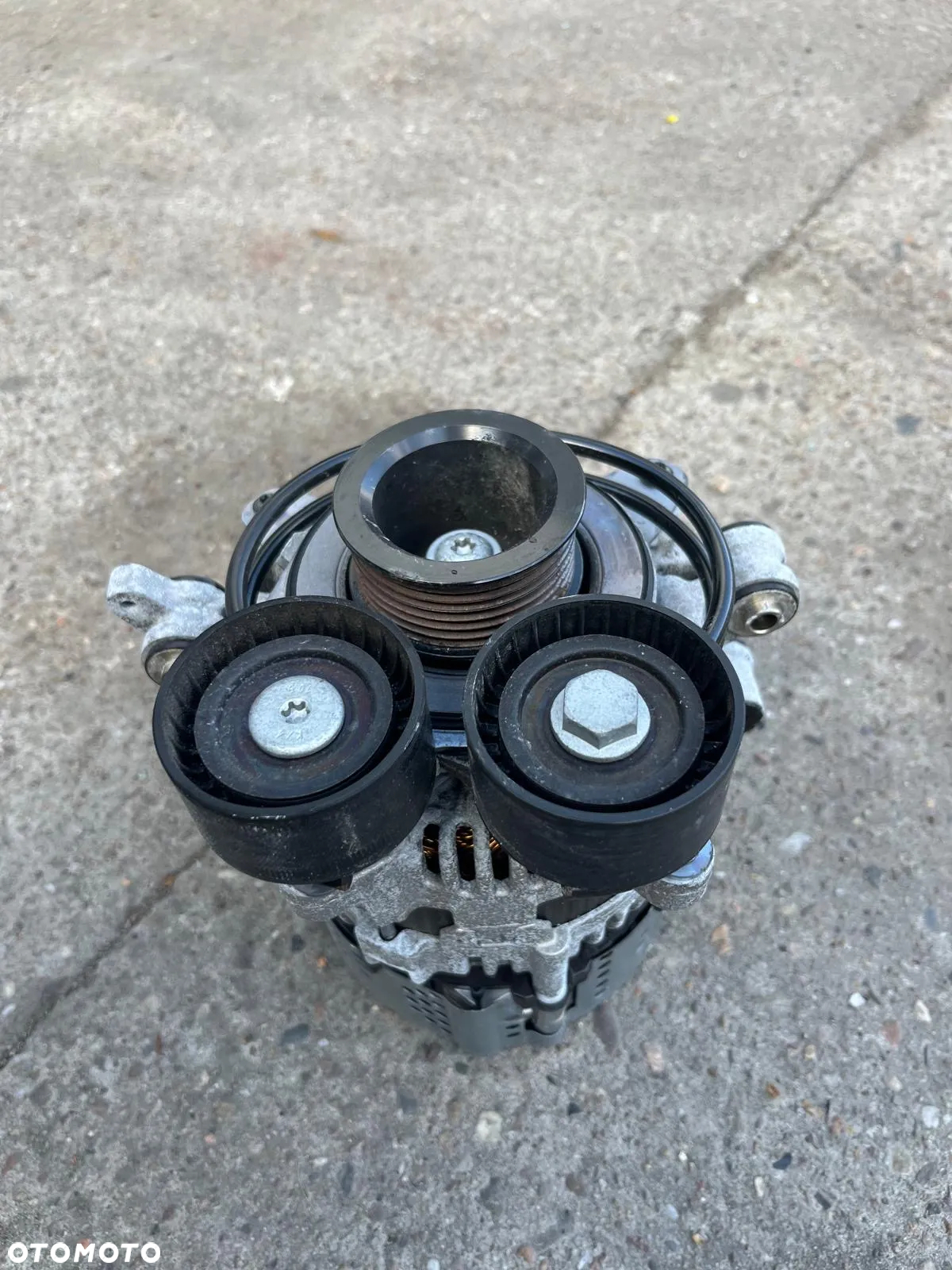 alternator volvo 32301041 xc60 xc90 s90 v90 v60 II idealny 20 tys km - 2