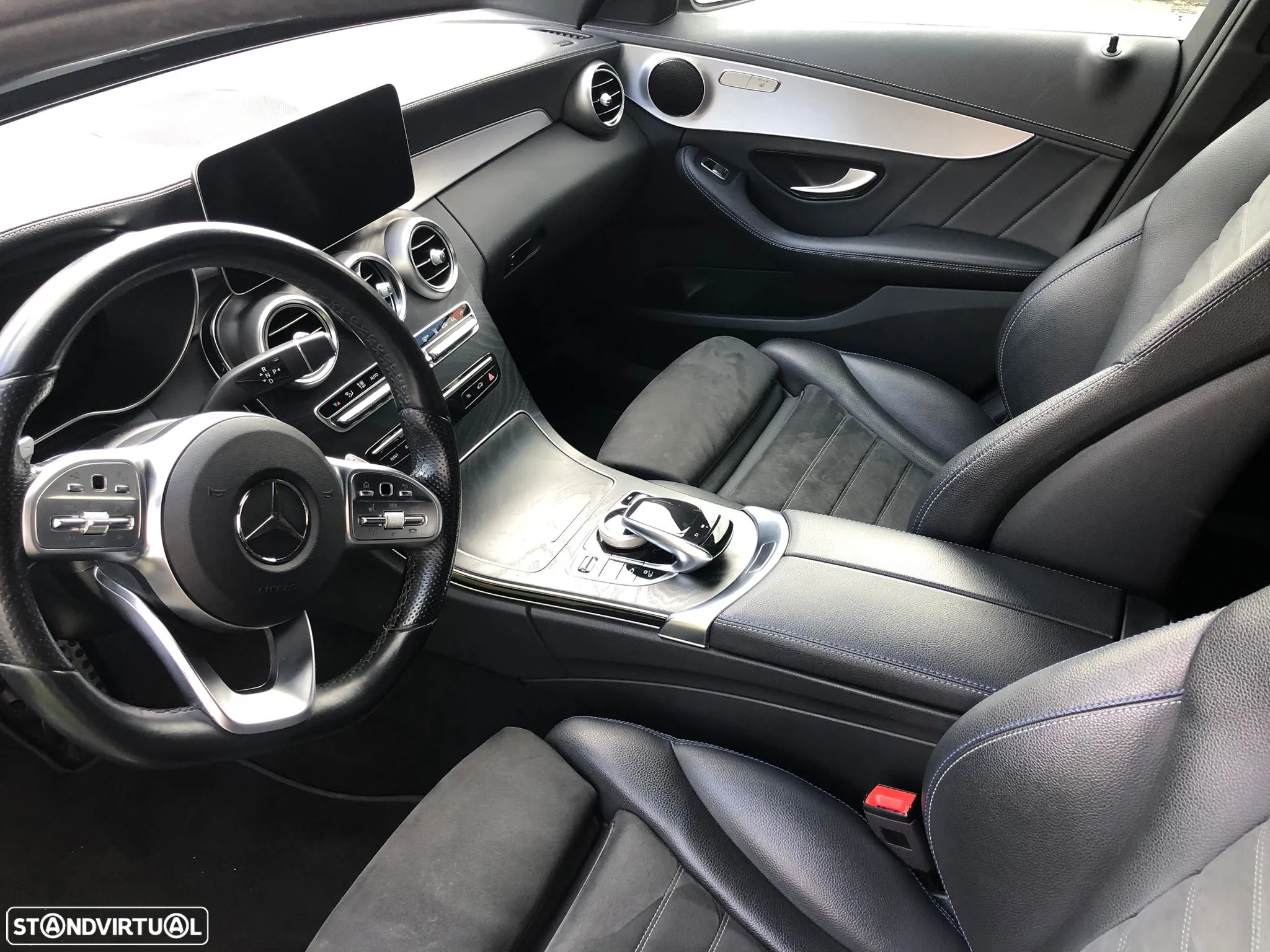 Mercedes-Benz C 300 de AMG Line - 11