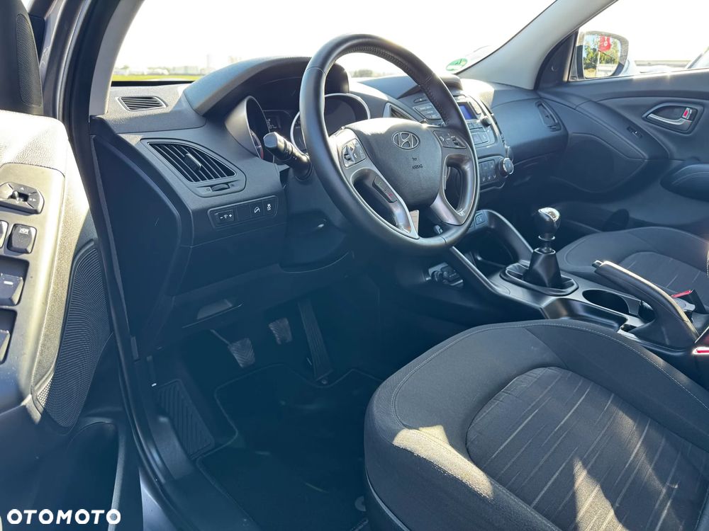 Hyundai ix35 1.6 2WD Classic - 12