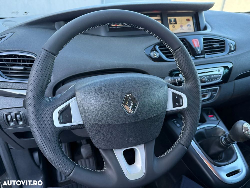 Renault Megane ENERGY dCi 130 Start & Stop Bose Edition - 7