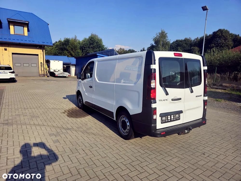 Renault Trafic - 8