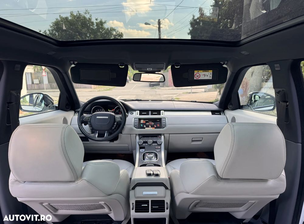 Land Rover Range Rover Evoque - 16