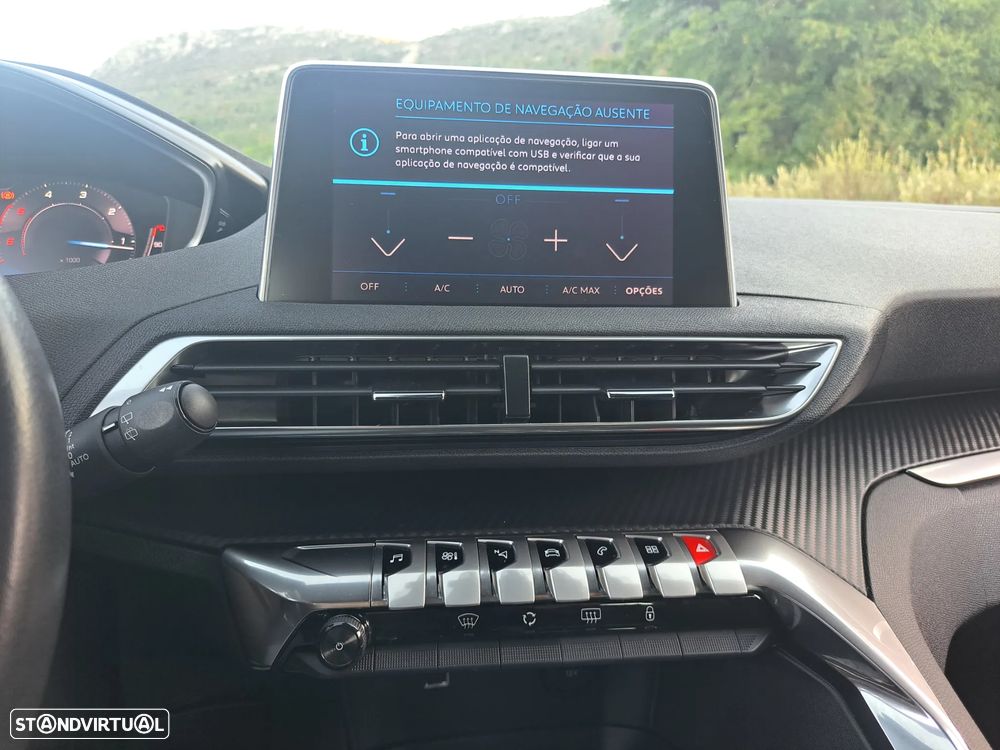 Peugeot 5008 1.5 BlueHDi Active Pack EAT8 - 29