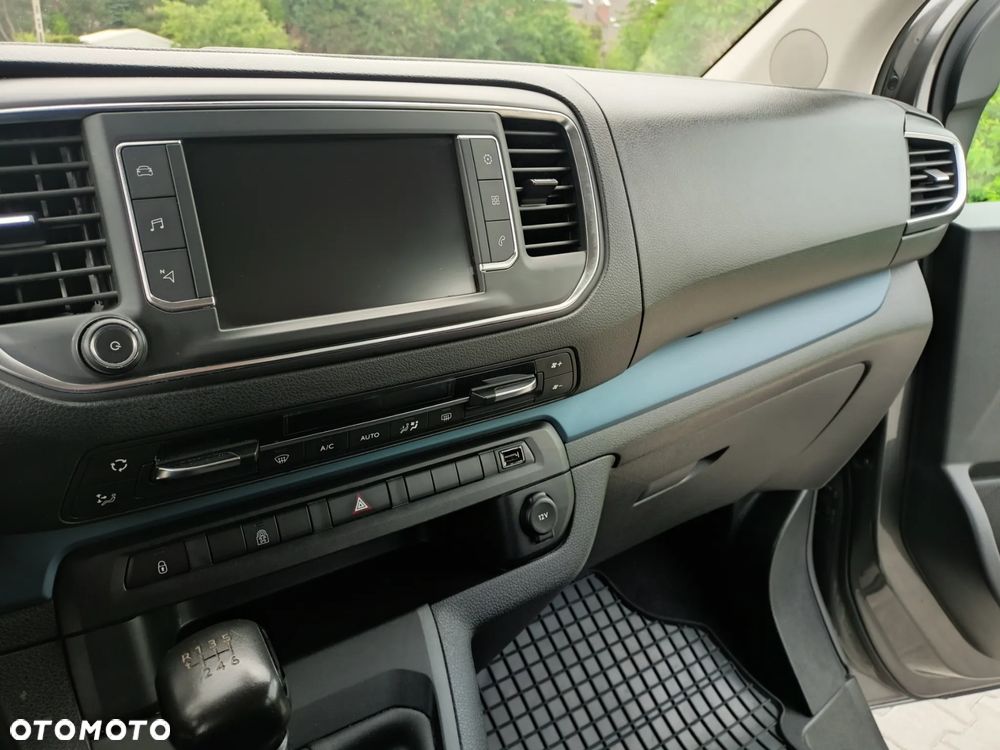 Peugeot Traveller 2.0 BlueHDi Long Business Vip - 19