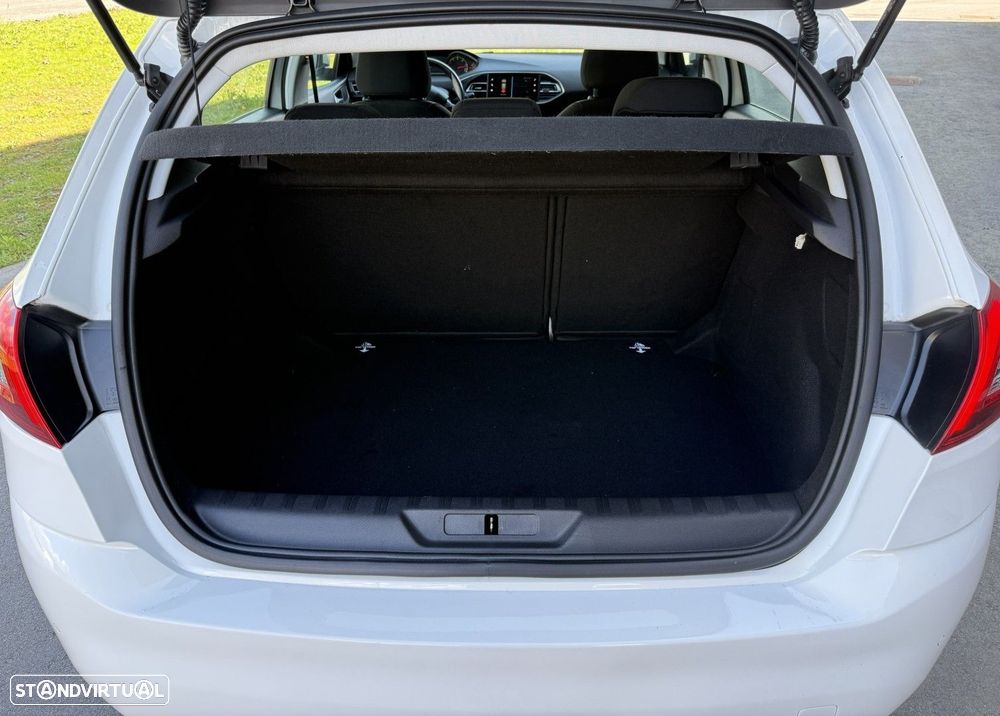 Peugeot 308 1.5 BlueHDi Active Pack - 24